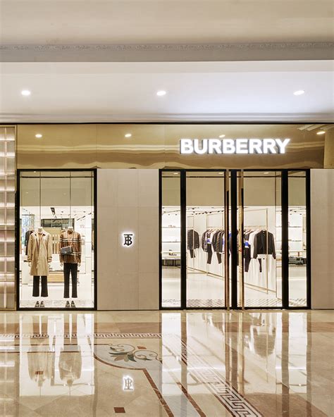 in which country there are no burberry|Burberry stores in usa.